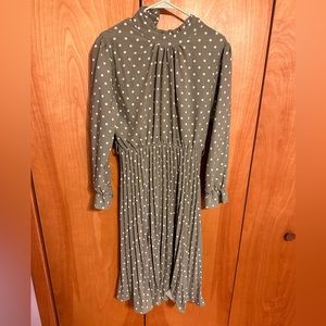 Green and white high neck pleated polka dot dress, size L